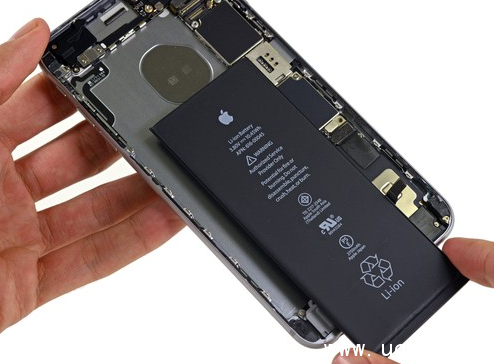 据传《iPhone8》手机电池容量增大到2700毫安